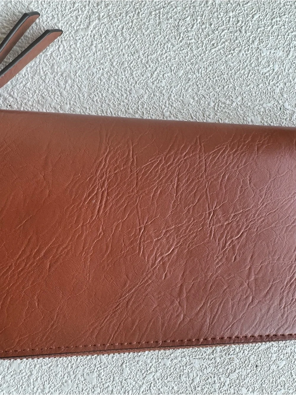 Universal Thread (Target) Brown Leather zip around wallet